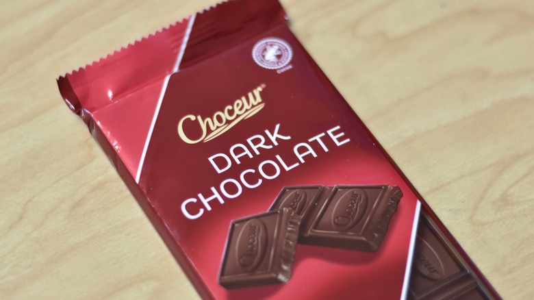 A Choceur dark chocolate bar