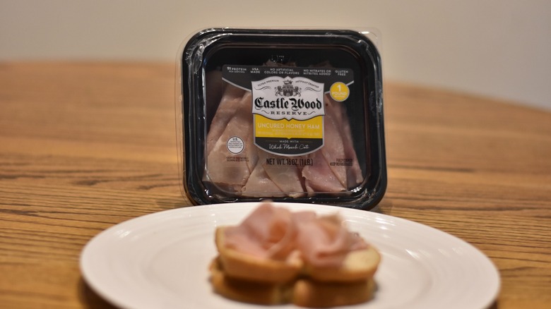 Package of Castle Wood Reserve ham