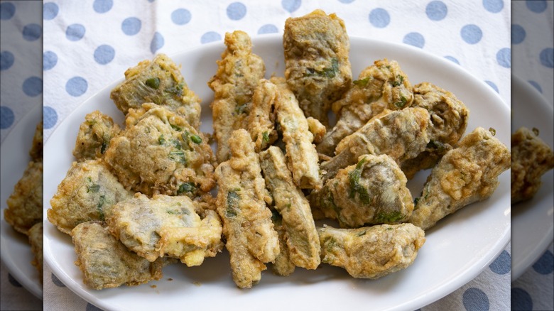 Fried artichokes on a plate