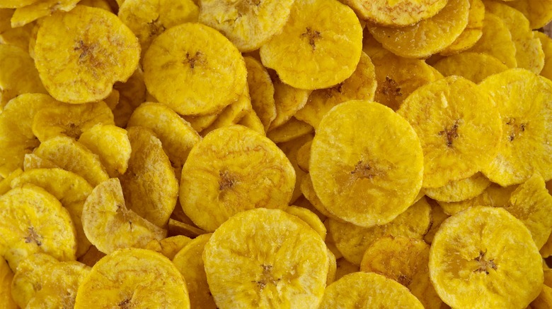 A pile of banana chips 