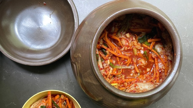 Kimchi in onggi jar