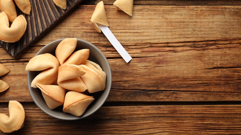 Bowl of fortune cookies