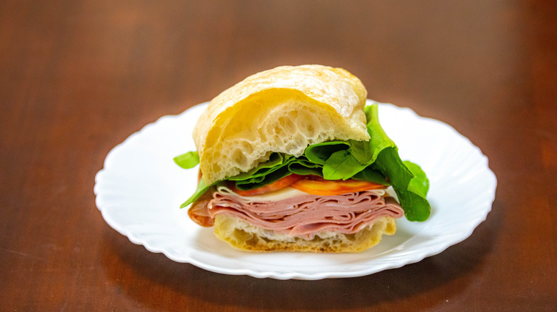 Bologna sandwich with toppings