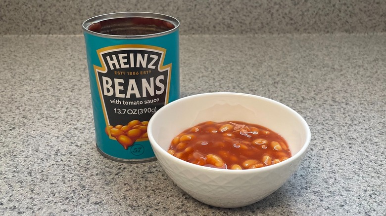 Heinz beans with tomato sauce