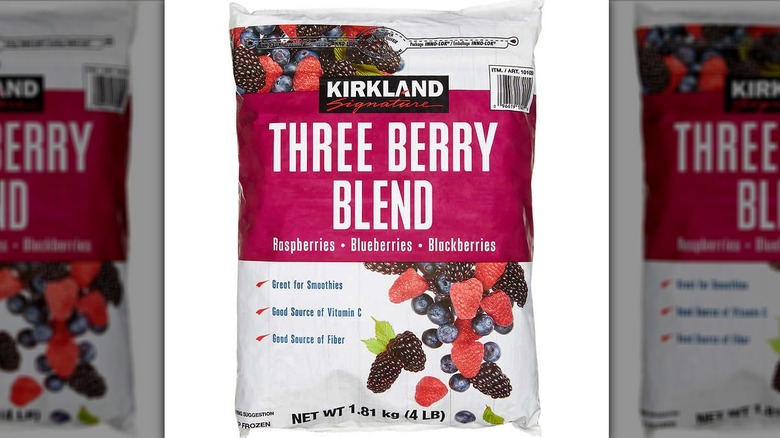 Kirkland signature three berry blend