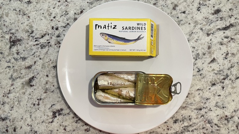 Matiz sardines in lemon oil