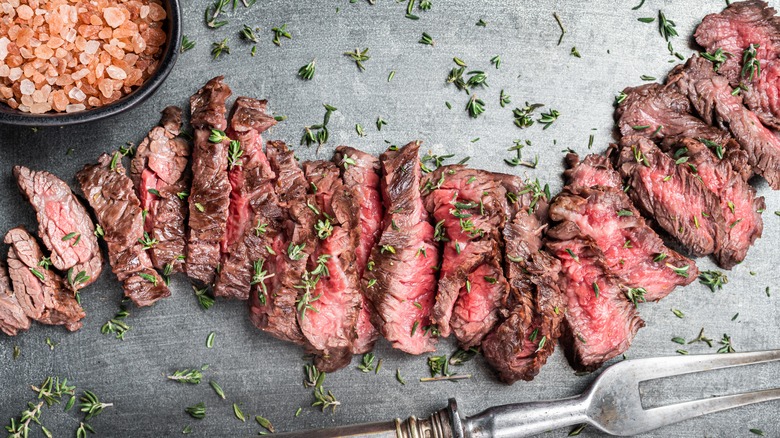 Sliced skirt steak