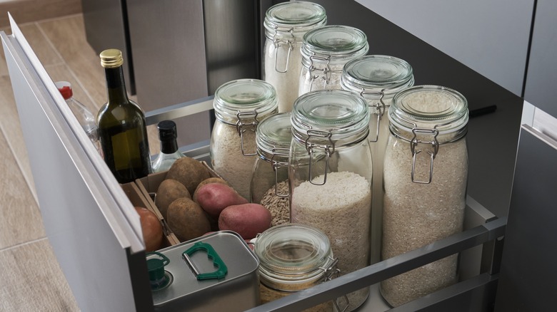 Pantry storage with potatos