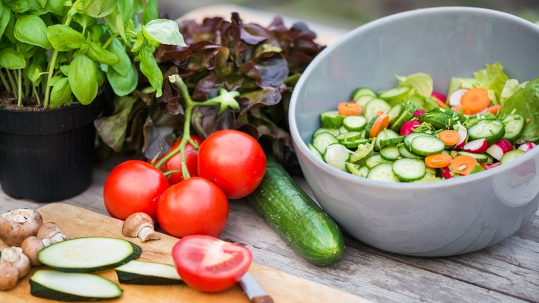 Salad with vegetables