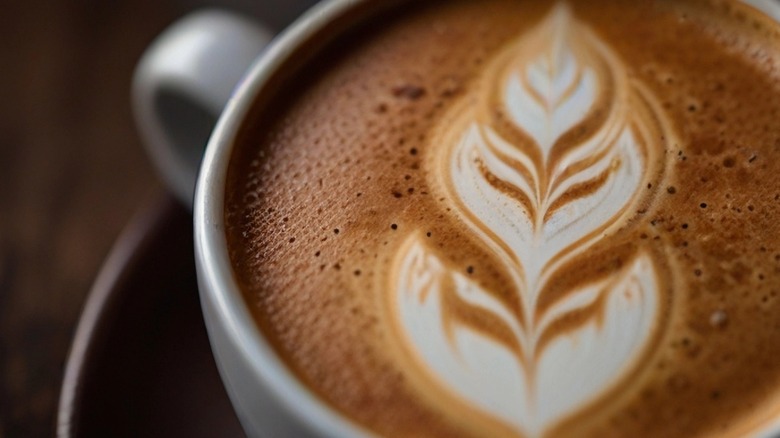 Latte art flower