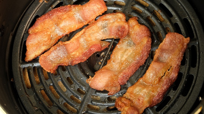 Bacon and grease in air fryer