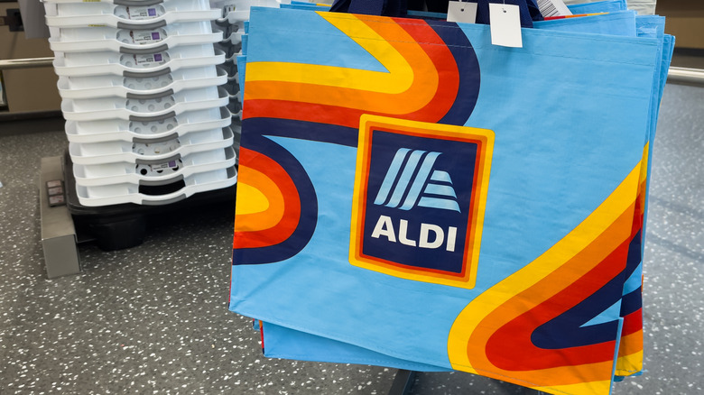 Aldi reusable shopping bags