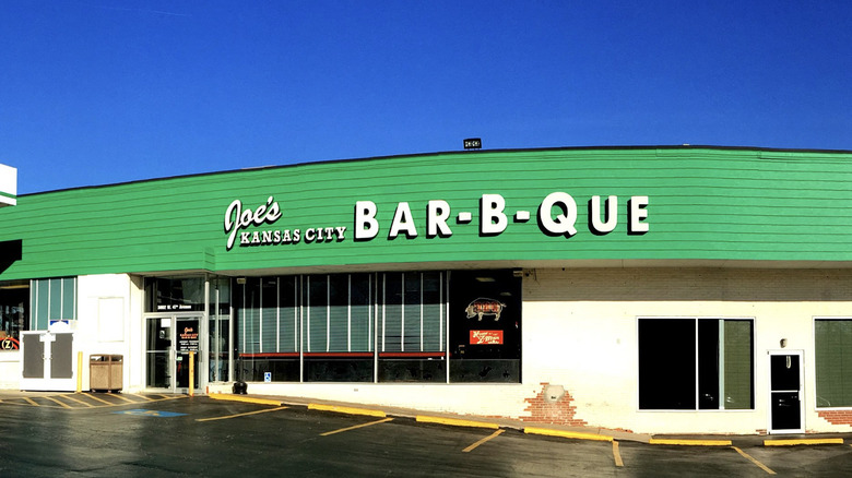 Exterior of Joe's Kansas City Bar-B-Que