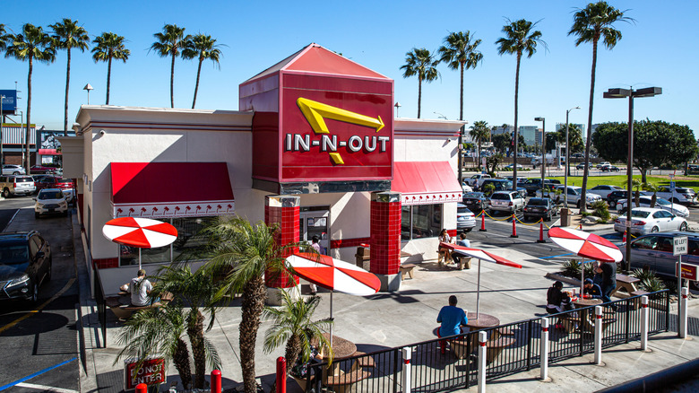 An In-N-Out Burger location in Los Angeles