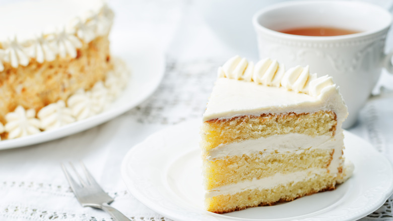 layered vanilla cake