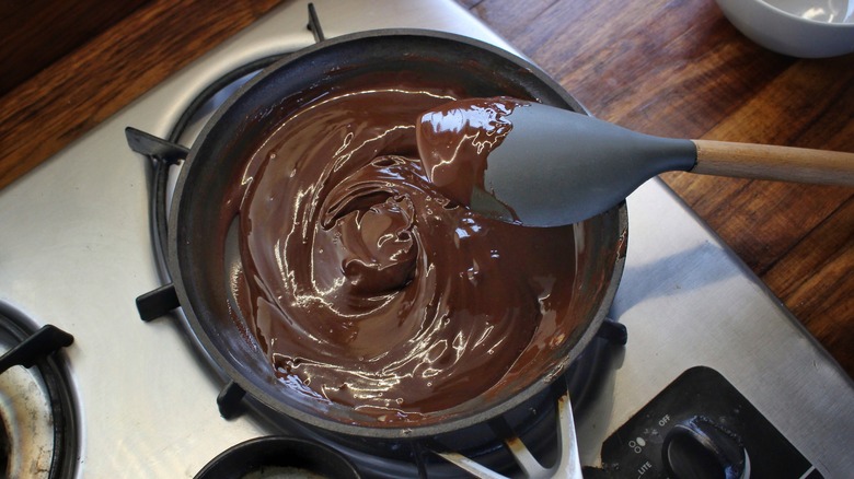 skillet of smooth melted chocolate