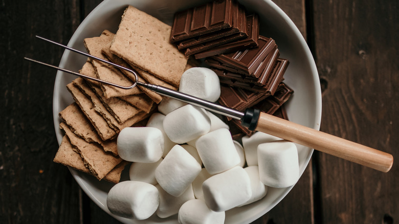 Bowl of s'mores ingredients