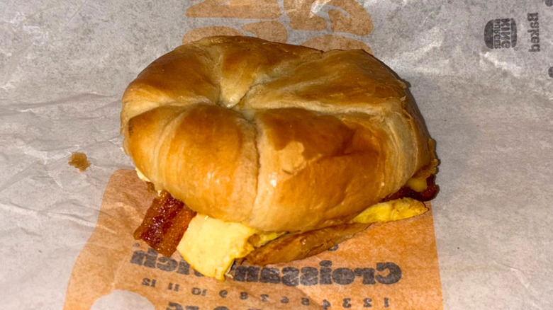 Bacon, egg, and cheese croissant breakfast sandwich