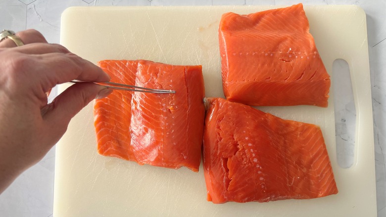 removing bones from salmon