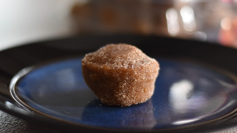 Pumpkin spice donut muffin bite