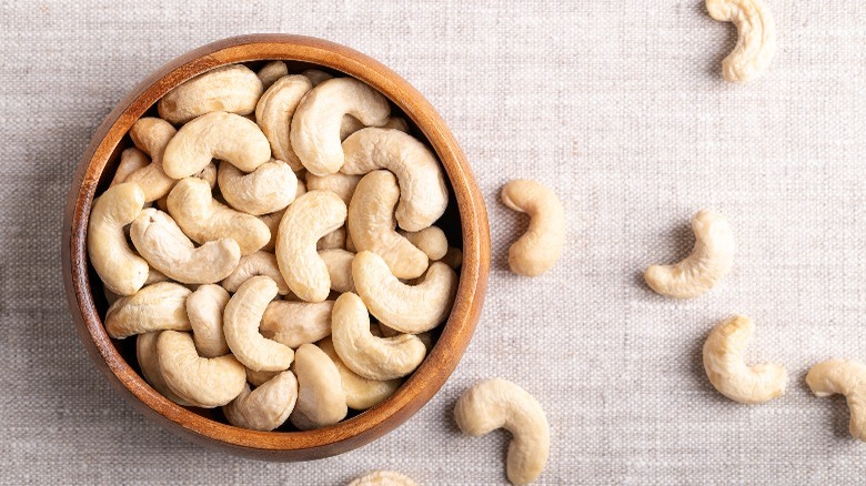 Cashews in bowl