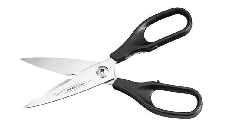 Kitchen scissors with black handle