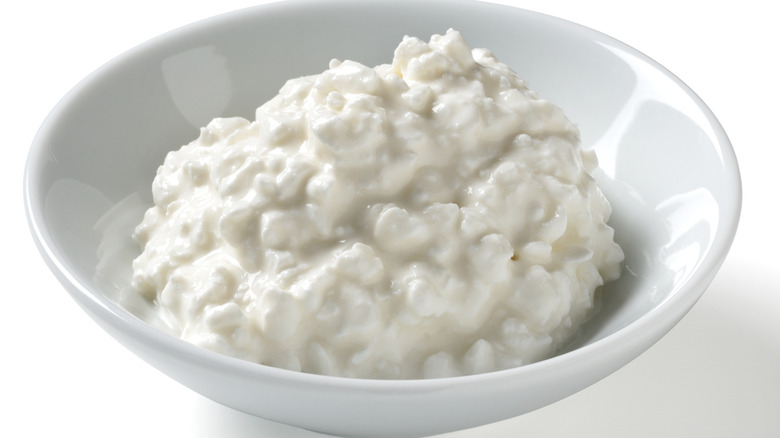 cottage cheese in white bowl