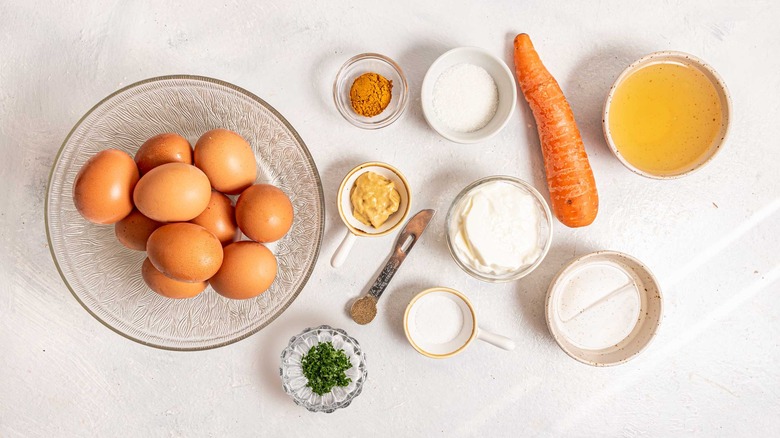 Ingredients for curried deviled eggs with pickled carrots