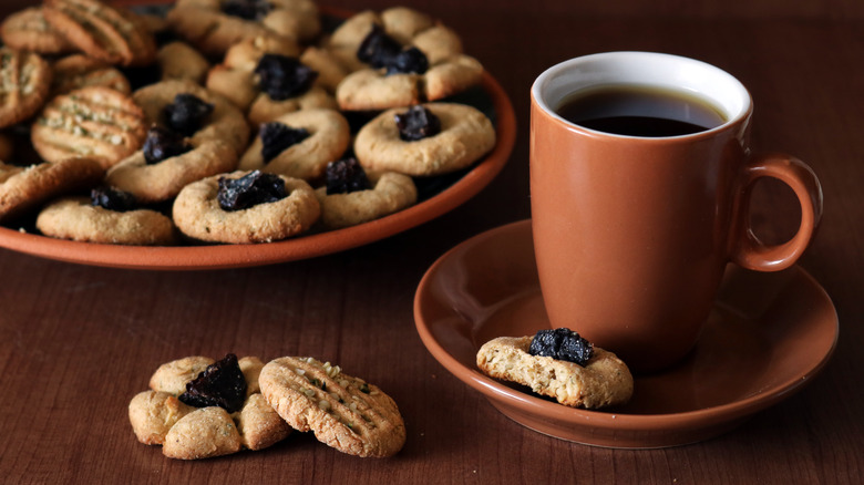 Cookies stuffed with prunes