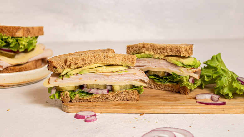 turkey sandwich on wheat bread