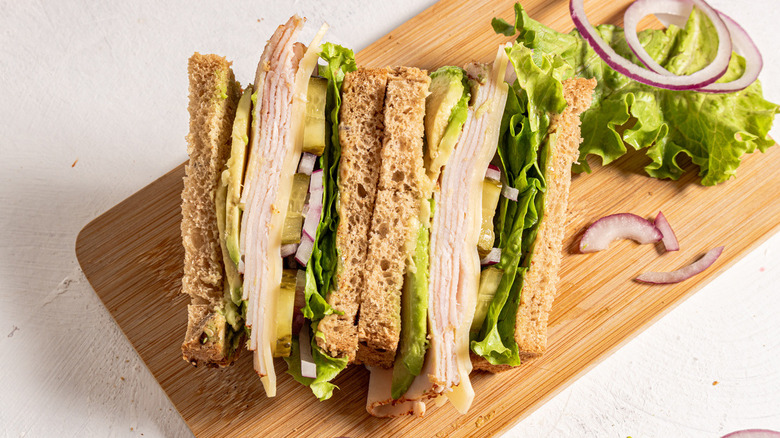 turkey sandwich on wheat bread