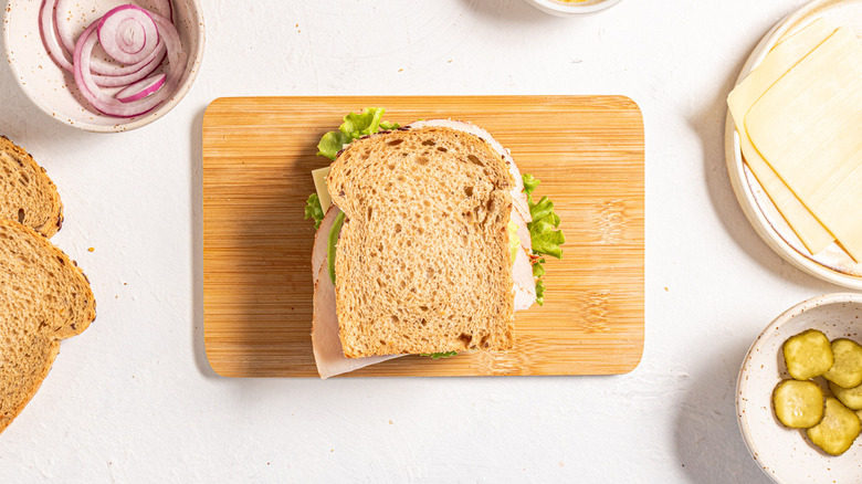 turkey sandwich on wheat bread