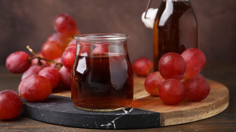 jar of red wine vinegar