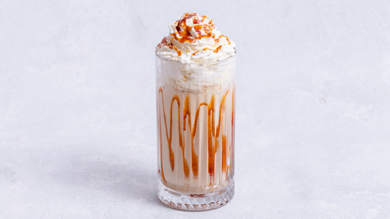 Caramel flan milkshake with whipped cream