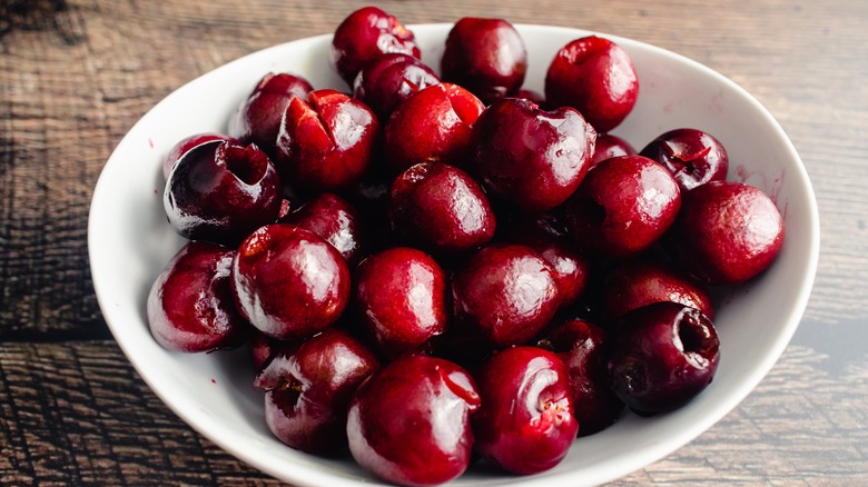 Pitted cherries in bowl