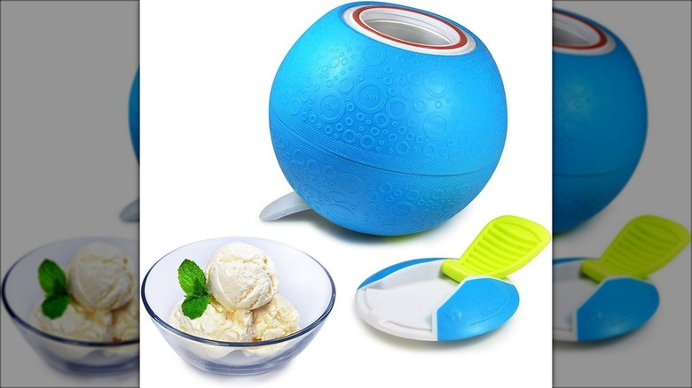 Ice cream ball ice cream maker