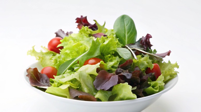 salad with tomatoes in bowl