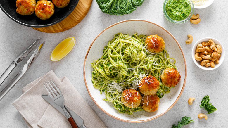 Chicken meatballs with pesto pasta