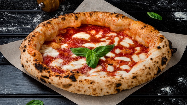 wood-fired pizza Margherita