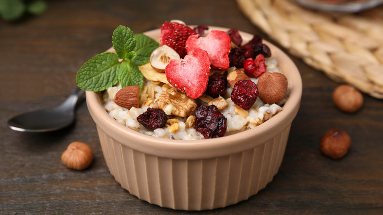 oatmeal with fruit