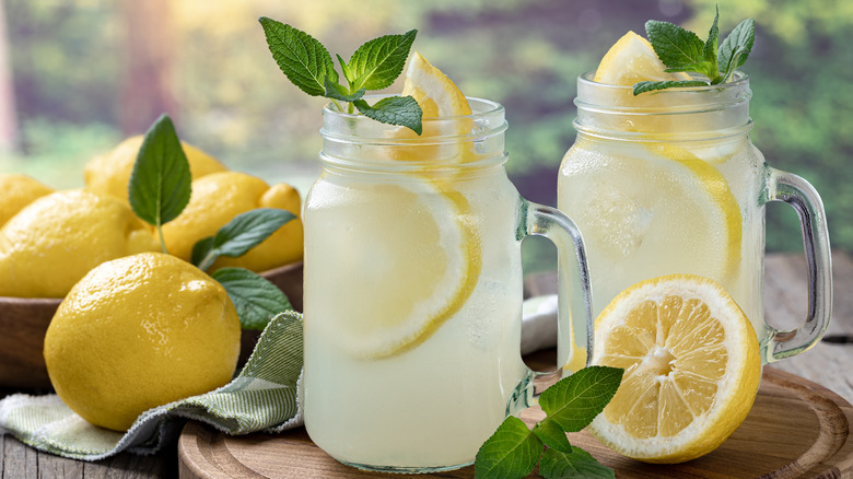 Lemonade jars with mint