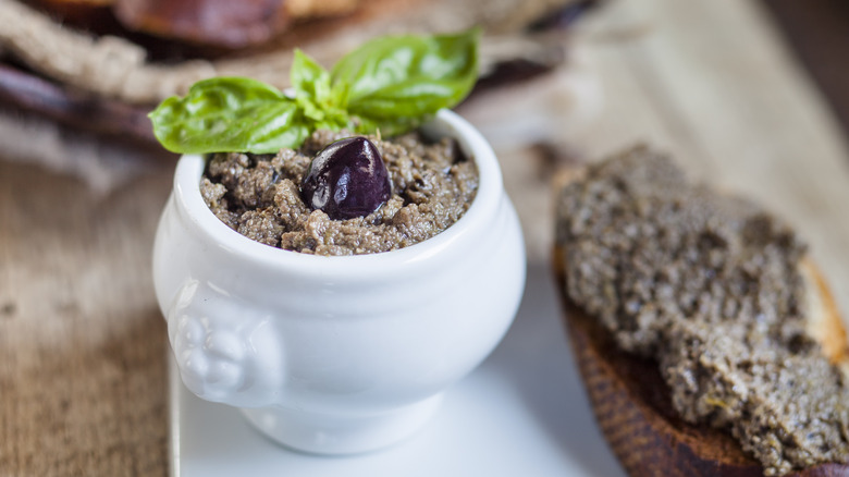 tapenade with black olives 