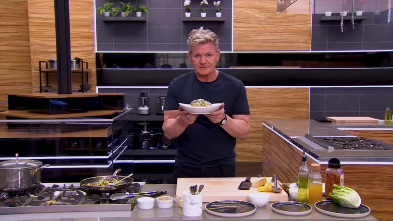 Gordon Ramsay making pasta