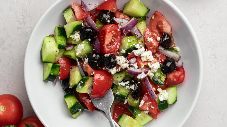 Salad with cucumber