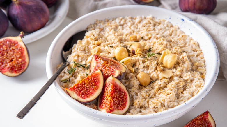 Bowl of oatmeal with a fig