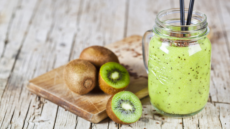 kiwi smoothie