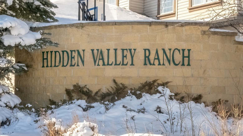 Hidden Valley Ranch sign