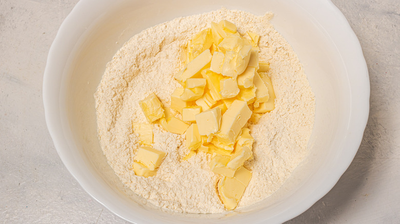 Bowl with flour and cubed butter