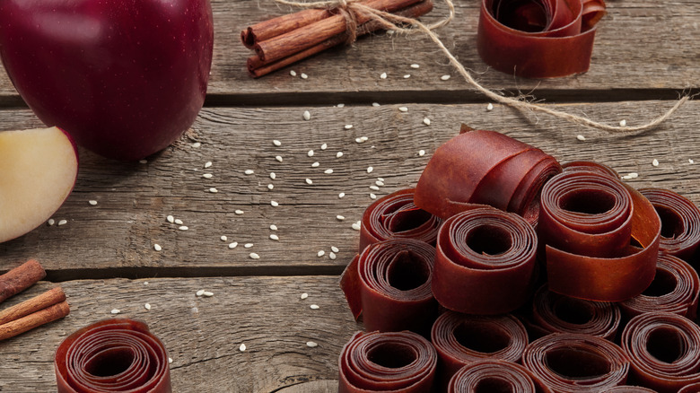 fruit leather rolls