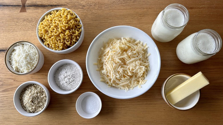 ingredients for macaroni and cheese